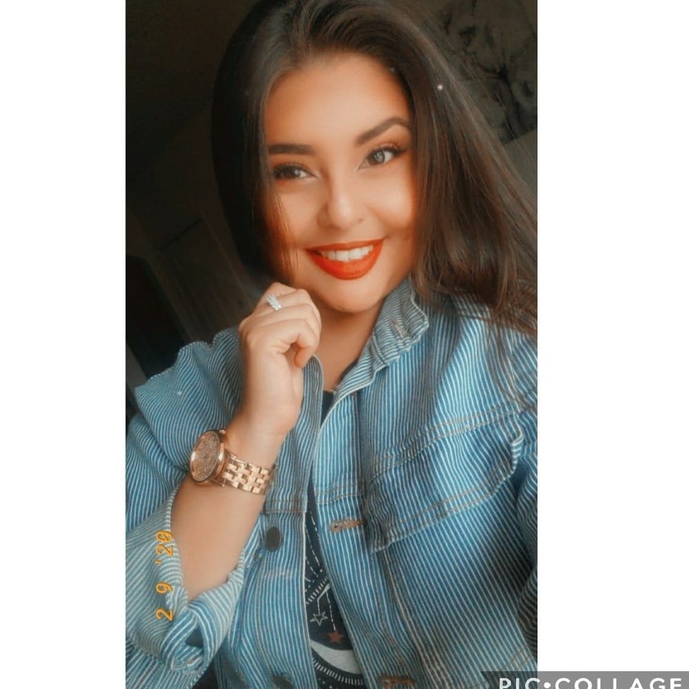Meet your Posher, Ximena